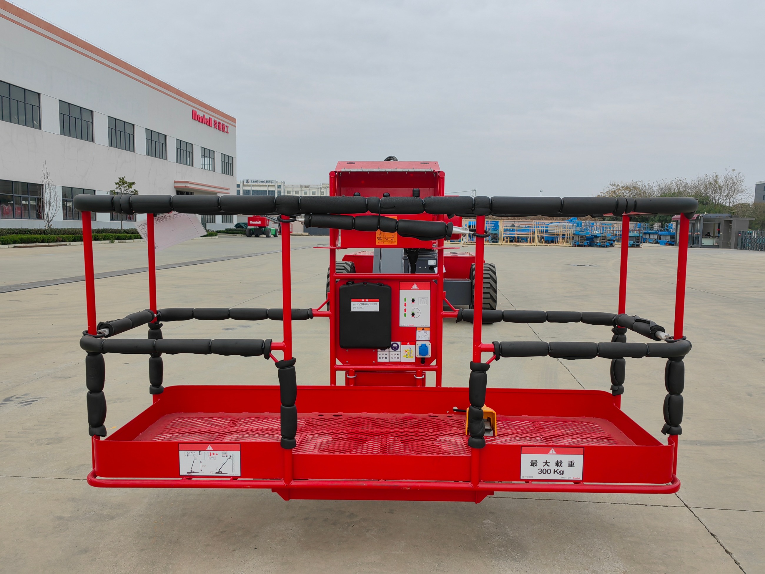 自行式直臂型高空作業(yè)平臺,HT220JE / HT285JE / HT350JE